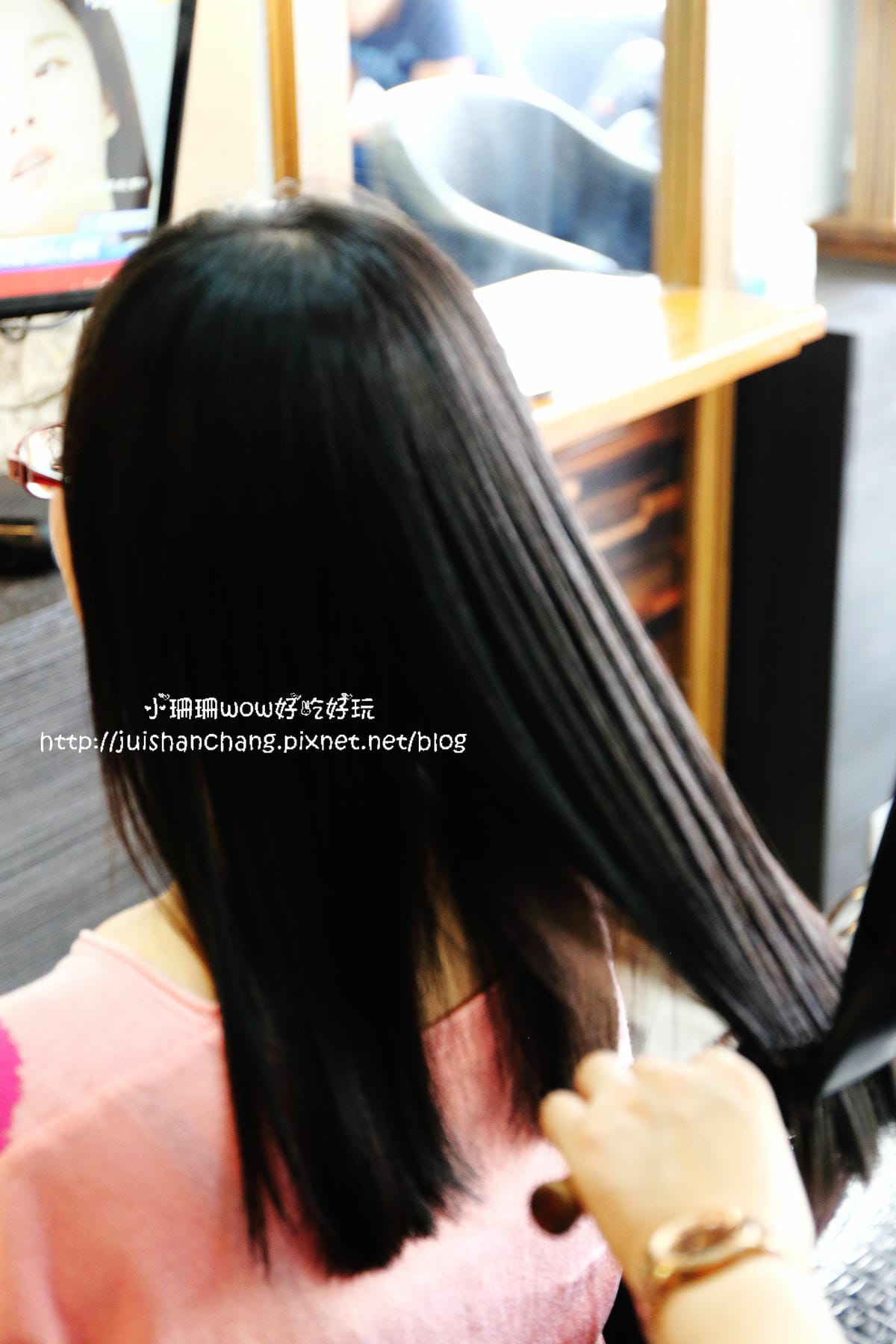 【美髮║台中】VS. hair髮型沙龍～染燙髮過後更要好好照顧自己的頭髮，秀髮依然亮麗動人