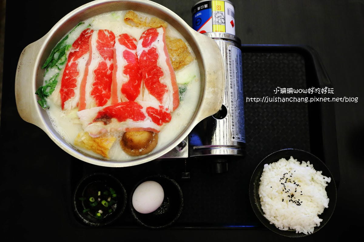 【食║台中】雪宴日式定食～龜毛老闆的堅持又來了！食材新鮮不計成本，用心熬出好湯頭，無味精湯底喝光也無負擔！(已歇業)