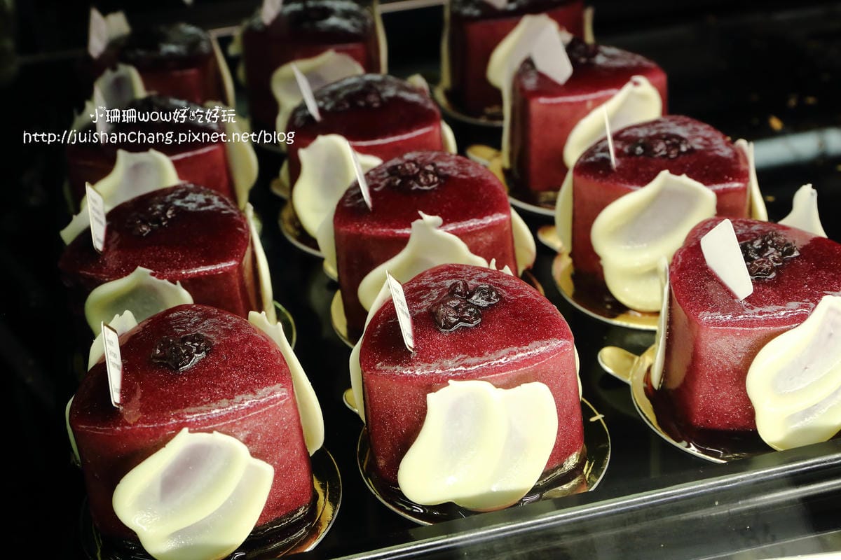 【食║永和】多那之咖啡蛋糕烘焙～永和夜未眠。與甜點有約，24小時不打烊，談天說地的好所在(已歇業)