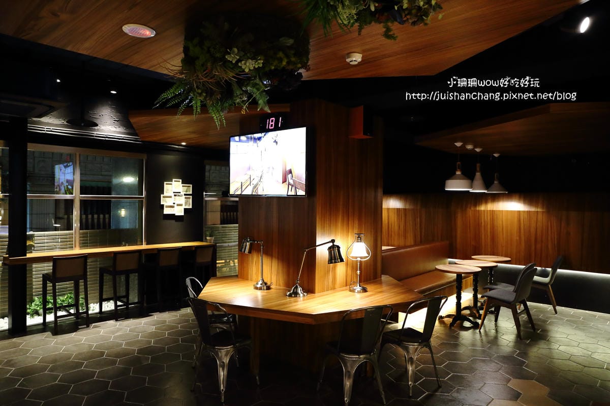 【食║永和】多那之咖啡蛋糕烘焙～永和夜未眠。與甜點有約，24小時不打烊，談天說地的好所在(已歇業)