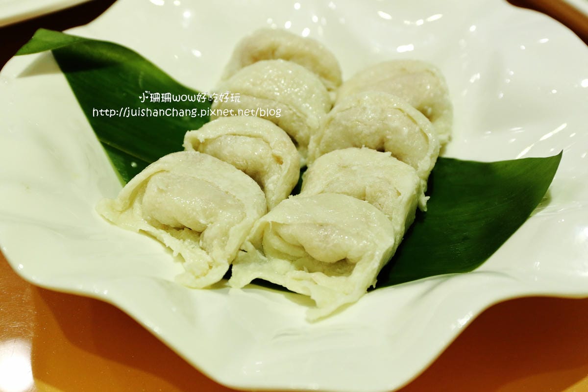 【食║台北】牛讚溫體涮牛肉鍋～六張犁火鍋/不用跑台南也能吃到溫體牛，喜愛牛肉與火鍋的饕客一次滿足！