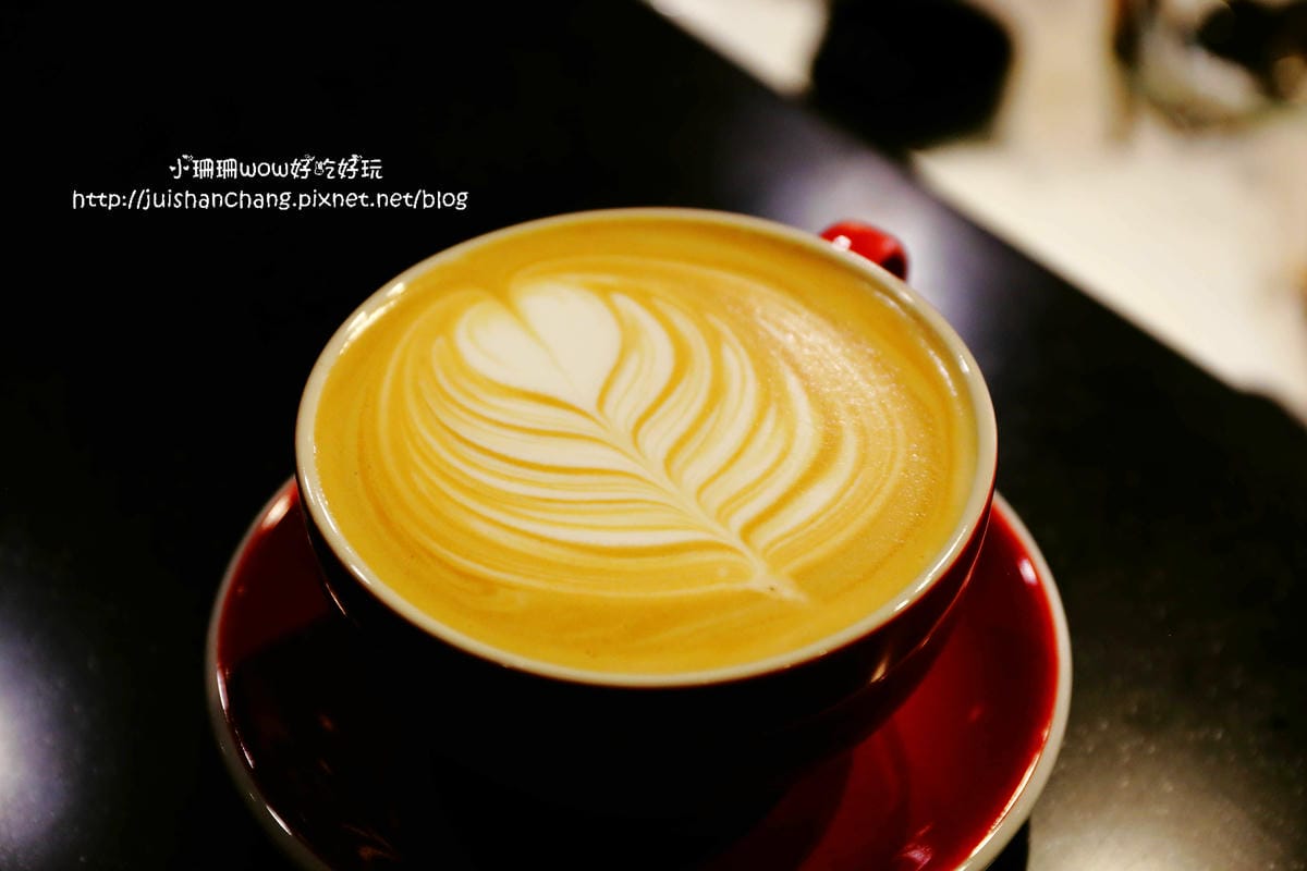 【食║新店】娂豆自家烘焙精品咖啡～巷弄無菜單手作咖啡？！親力親為手製烘焙，來一杯滿是回憶的咖啡吧！