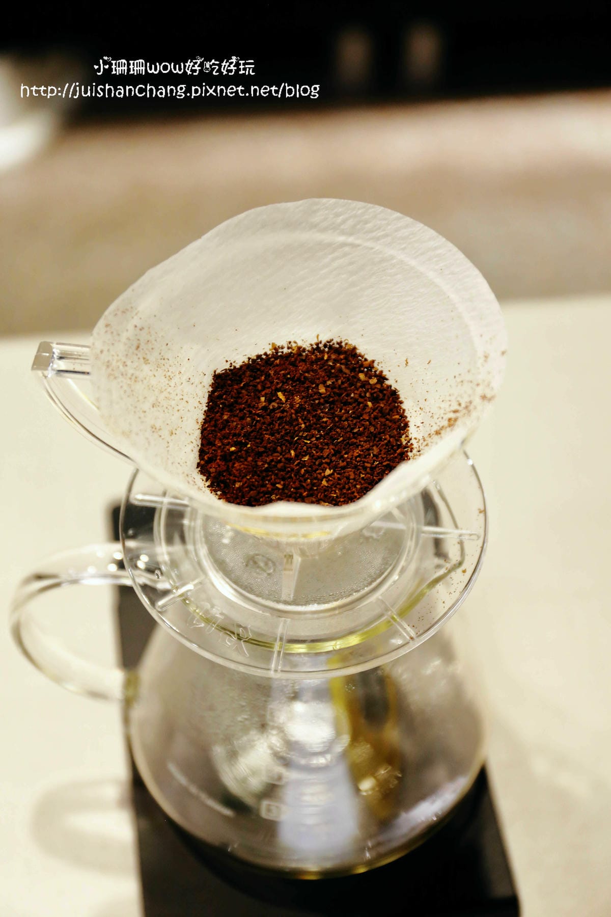 【食║新店】娂豆自家烘焙精品咖啡～巷弄無菜單手作咖啡？！親力親為手製烘焙，來一杯滿是回憶的咖啡吧！