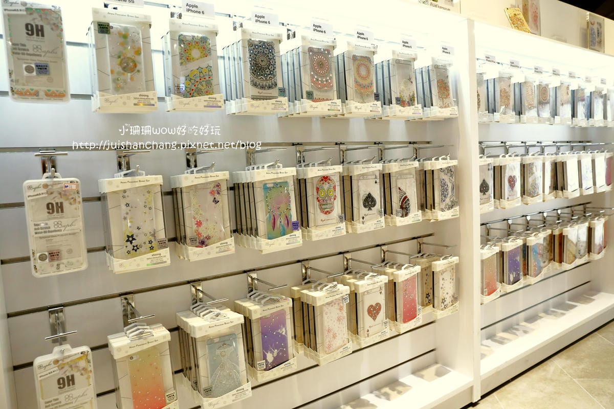 【分享║3C】apbs®施華洛世奇手機保護殼DIY貼鑽。Bling Bling～就是要跟別人不一樣！快來打造一個全世界專屬於自己獨一無二的手機殼吧！（分享本文+粉絲團按讚+留言就有機會參加抽獎唷！）　