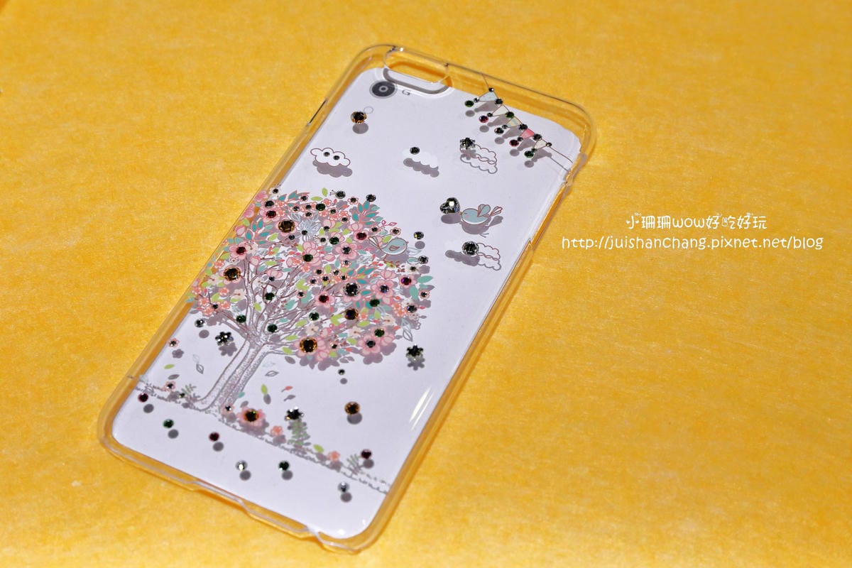【分享║3C】apbs®施華洛世奇手機保護殼DIY貼鑽。Bling Bling～就是要跟別人不一樣！快來打造一個全世界專屬於自己獨一無二的手機殼吧！（分享本文+粉絲團按讚+留言就有機會參加抽獎唷！）　