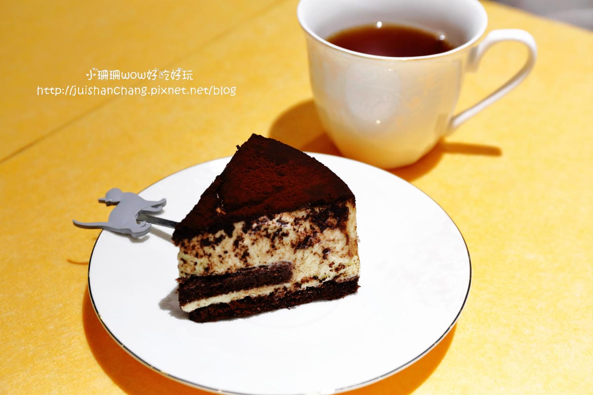 【分享║3C】apbs®施華洛世奇手機保護殼DIY貼鑽。Bling Bling～就是要跟別人不一樣！快來打造一個全世界專屬於自己獨一無二的手機殼吧！（分享本文+粉絲團按讚+留言就有機會參加抽獎唷！）　