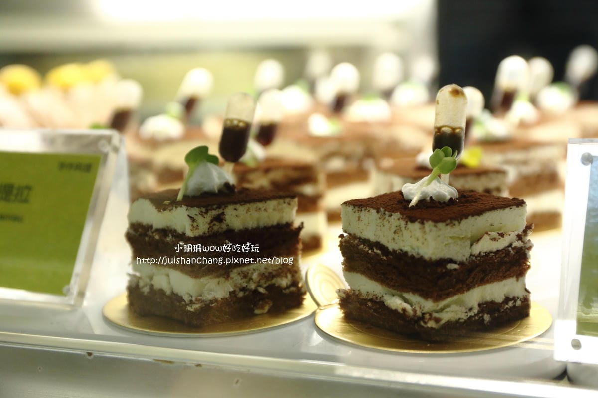 【食║台北】果然匯。蔬食宴～我的健康蔬果餐。完全顛覆印象，讓嗜肉者也心動的創意蔬食吃到飽！