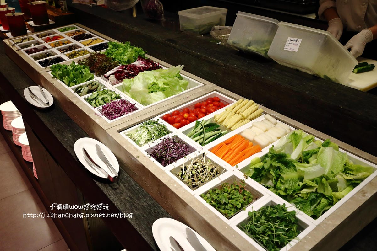 【食║台北】果然匯。蔬食宴～我的健康蔬果餐。完全顛覆印象，讓嗜肉者也心動的創意蔬食吃到飽！