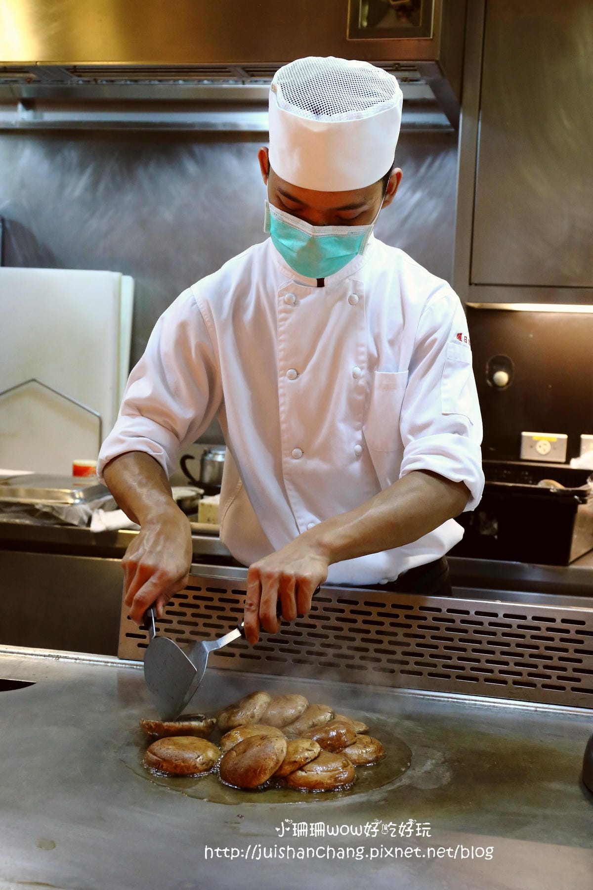 【食║台北】果然匯。蔬食宴～我的健康蔬果餐。完全顛覆印象，讓嗜肉者也心動的創意蔬食吃到飽！