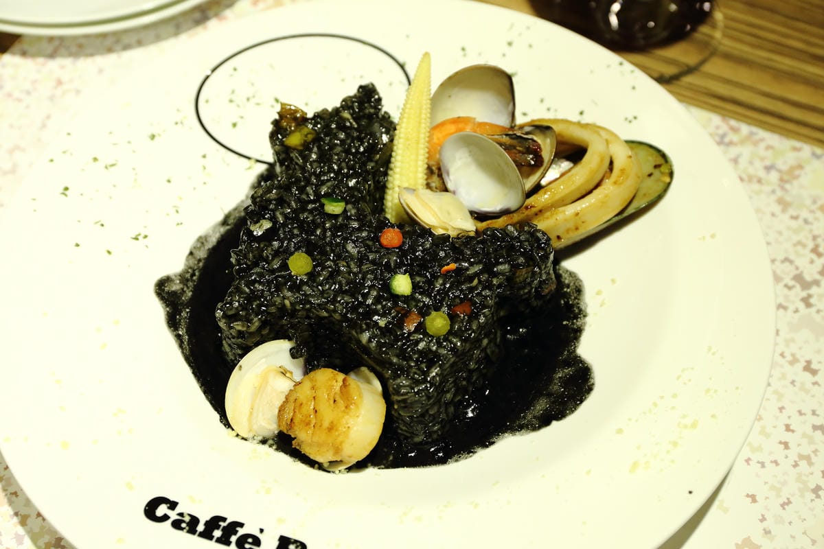 【食║台北】Caffè Rody主題餐廳～直擊！卡哇依跳跳馬Rody也要有主題餐廳囉，地點就在台北東區！（已歇業）　