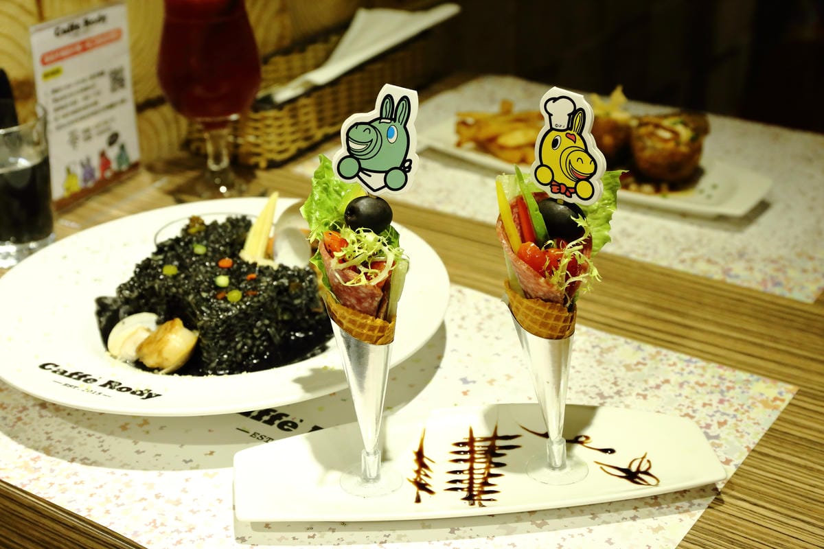 【食║台北】Caffè Rody主題餐廳～直擊！卡哇依跳跳馬Rody也要有主題餐廳囉，地點就在台北東區！（已歇業）　