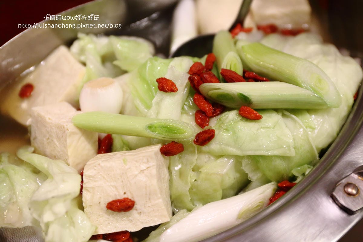 【食║中永和】極品辣鴛鴦麻辣火鍋～高質感的單點式火鍋專賣，真材實料好湯底，香、麻、辣難忘好滋味！(已歇業)