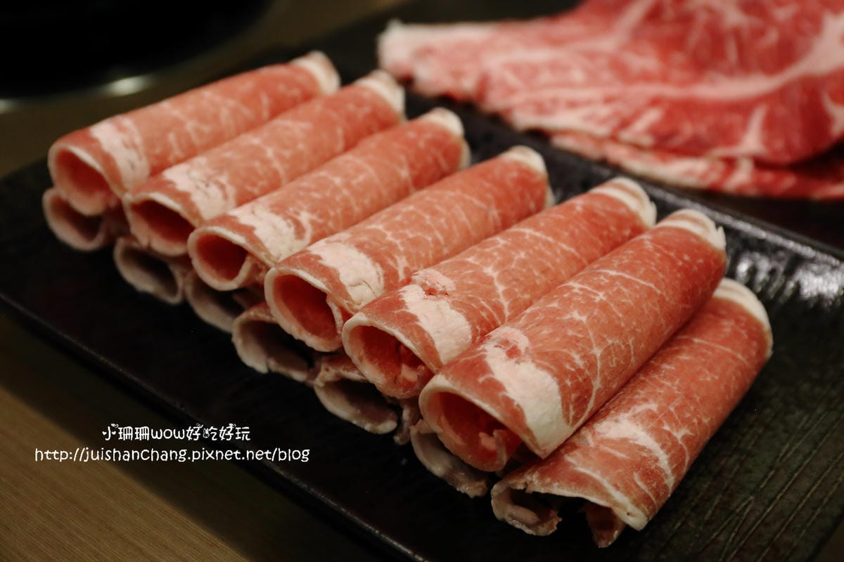 【食║中永和】極品辣鴛鴦麻辣火鍋～高質感的單點式火鍋專賣，真材實料好湯底，香、麻、辣難忘好滋味！(已歇業)