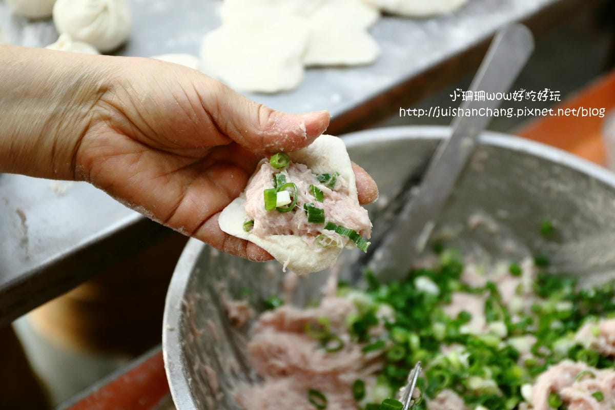 【食║永和】賴媽媽早餐店～這一雙，有故事的手，才能做出令人豎起大拇指讚賞的國民小吃！