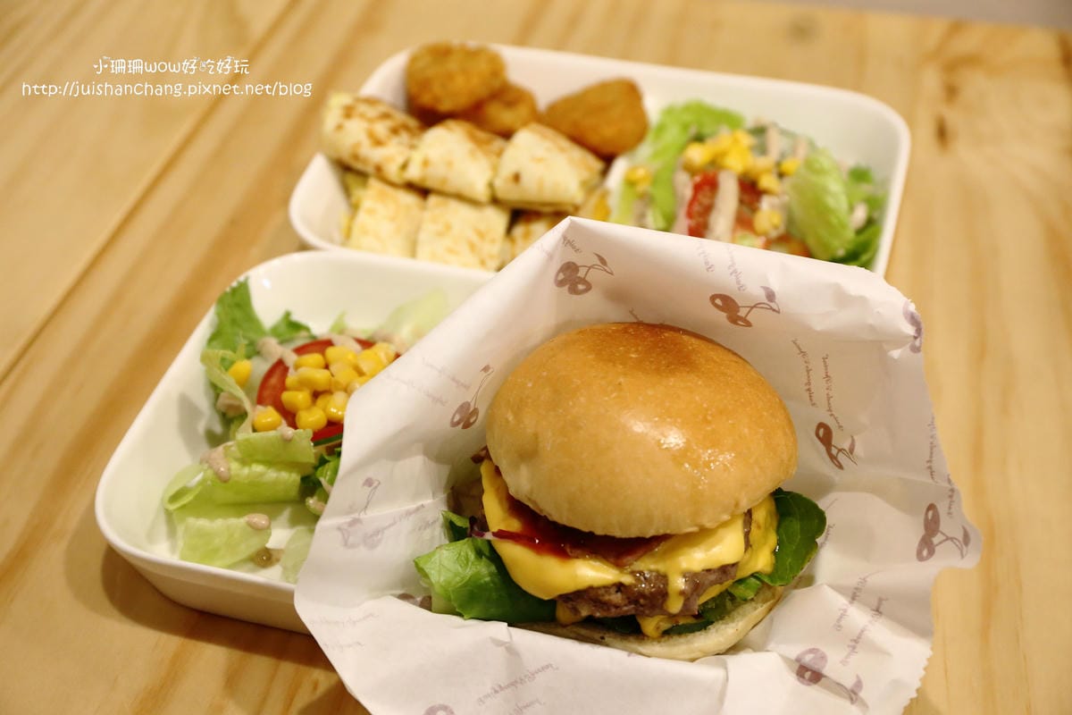 【食║台北】沒事『早事』坐～中山區早餐。味蕾有所值，吃蛋吧！