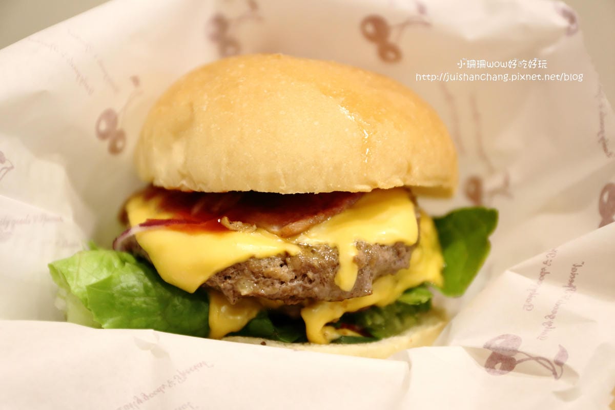 【食║台北】沒事『早事』坐～中山區早餐。味蕾有所值，吃蛋吧！