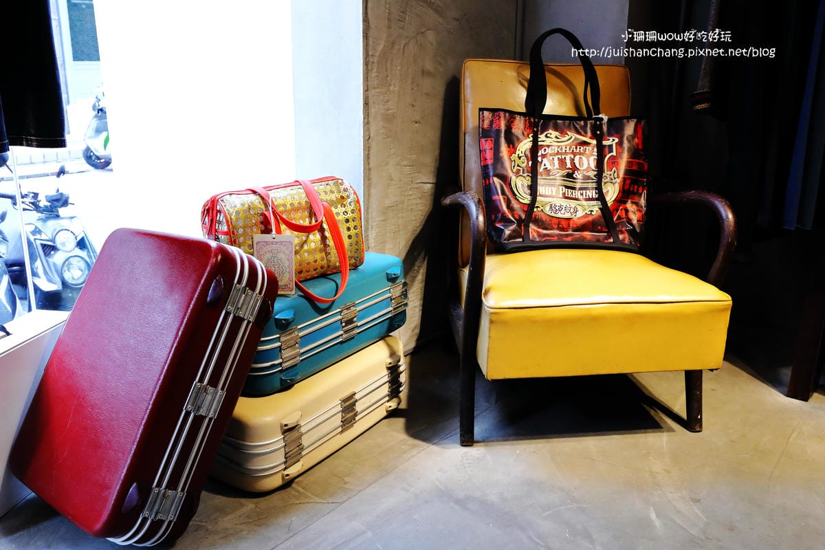 【住║台北】GOD 住好啲 Taiwan～居家裝飾。香港馳名文創潮牌，從家飾、文具禮品到服飾包款，經典不敗瘋靡全球