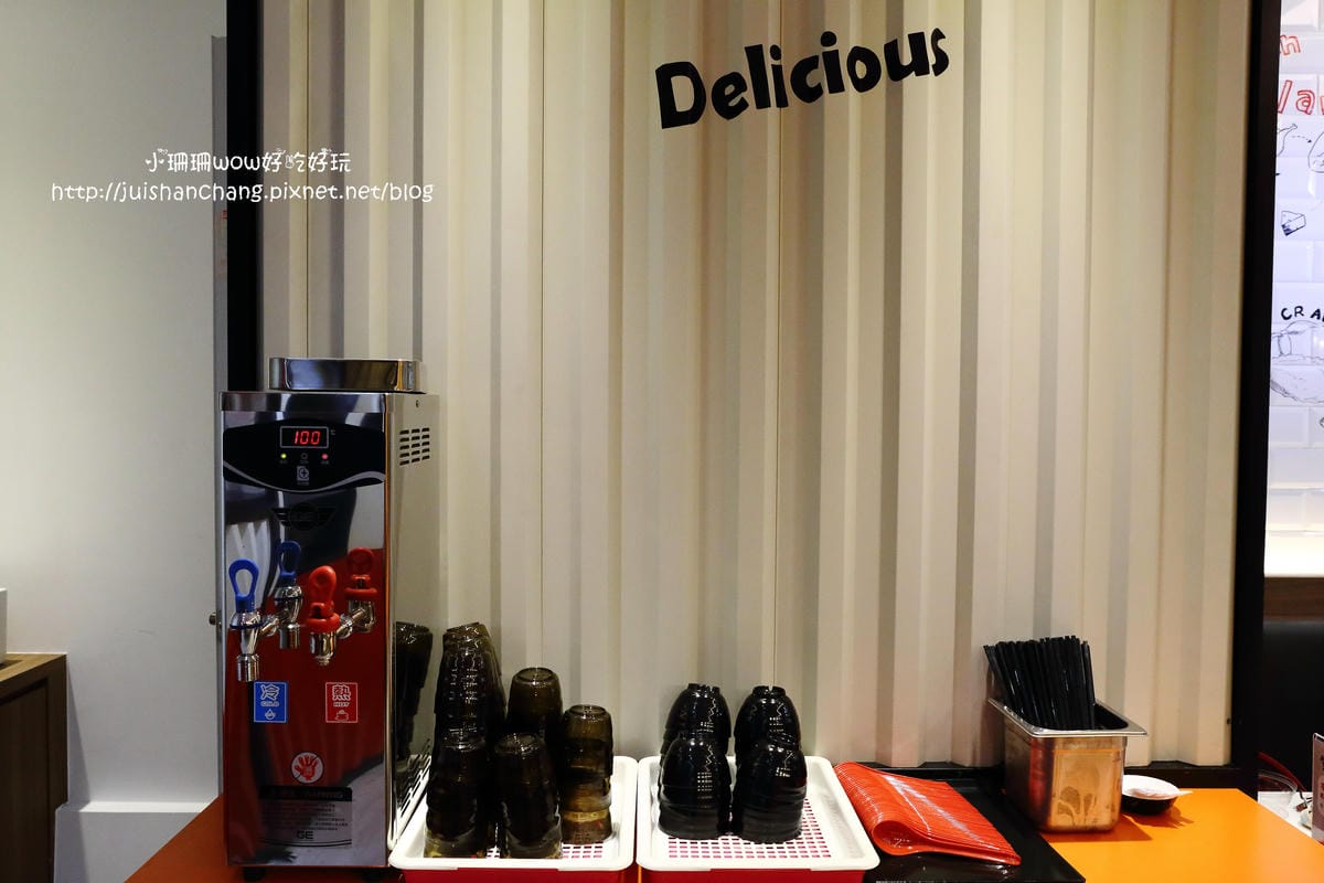 【食║台北】Teumsae 縫隙拉麵～韓國不是只有烤肉，超人氣拉麵來嘍！（已歇業）　