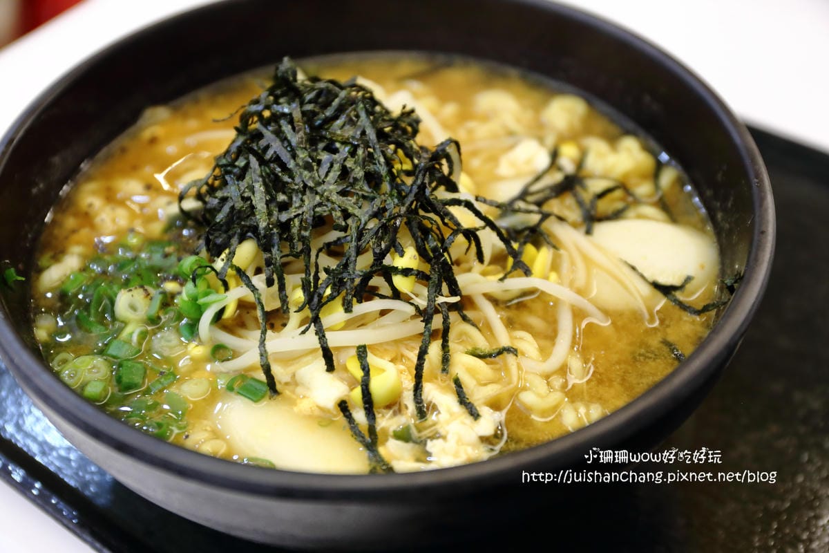 【食║台北】Teumsae 縫隙拉麵～韓國不是只有烤肉，超人氣拉麵來嘍！（已歇業）　