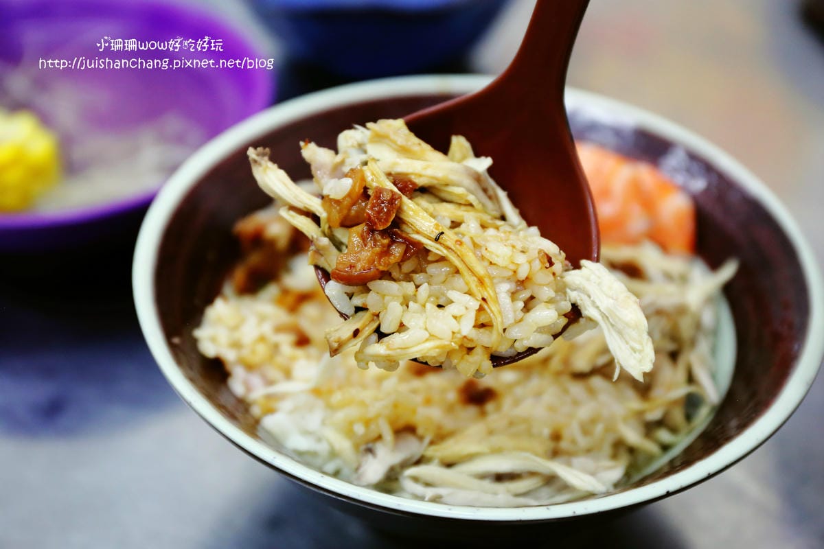 【食。台北】台灣美食。古早烏醋麵～五星級什錦麵，金金看，好好呷！這不分享太對不起大家了！(已歇業)