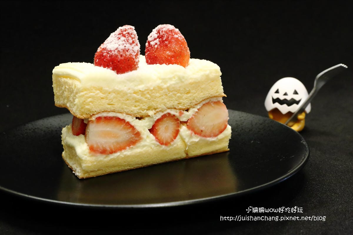 【團購║台北】士林宣原蛋糕專賣店～秒殺的『原味雙層草莓蛋糕』。專屬我們的瘋狂草莓季！