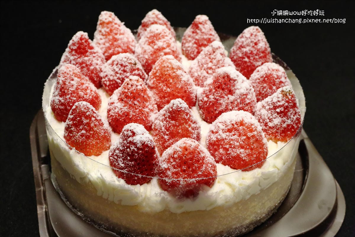 【團購║台北】士林宣原蛋糕專賣店～秒殺的『原味雙層草莓蛋糕』。專屬我們的瘋狂草莓季！