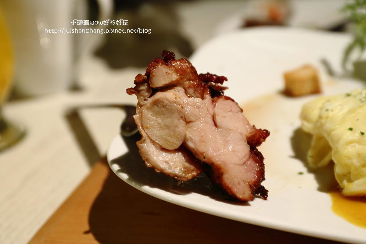 【食║台北】HERDOR Tea House 忠孝店～甜點界超夢幻逸品-蛋糕棒棒糖。女孩約會最愛下午茶