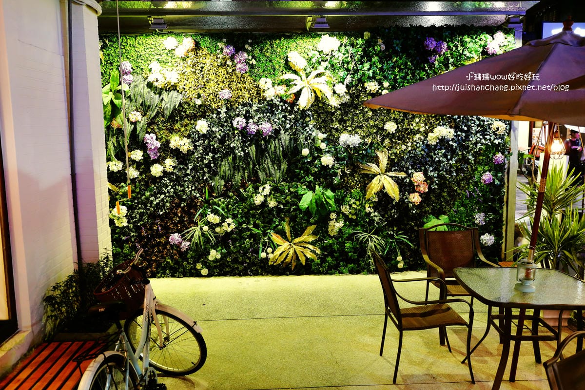 【食║台北】HERDOR Tea House 忠孝店～甜點界超夢幻逸品-蛋糕棒棒糖。女孩約會最愛下午茶