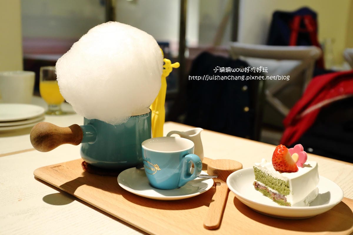 【食║台北】HERDOR Tea House 忠孝店～甜點界超夢幻逸品-蛋糕棒棒糖。女孩約會最愛下午茶