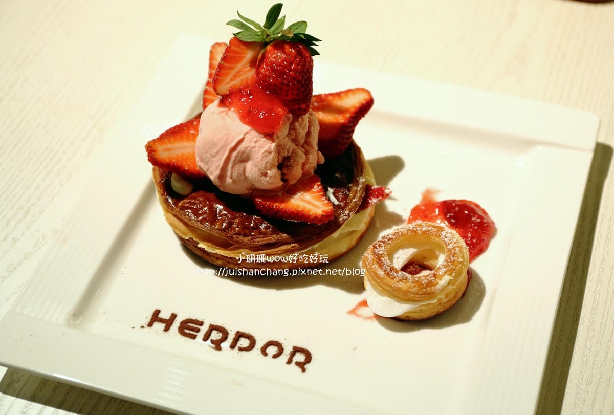 【食║台北】HERDOR Tea House 忠孝店～甜點界超夢幻逸品-蛋糕棒棒糖。女孩約會最愛下午茶