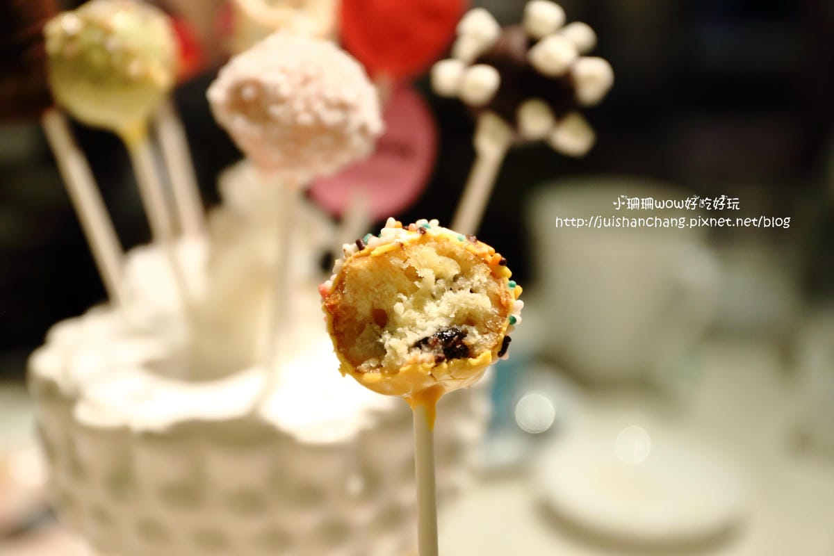 【食║台北】HERDOR Tea House 忠孝店～甜點界超夢幻逸品-蛋糕棒棒糖。女孩約會最愛下午茶