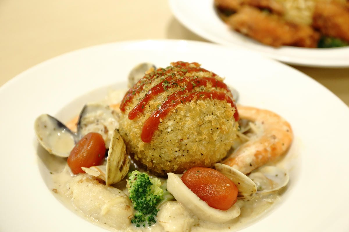 【食║永和】歪頭廚房～奔跑吧！毛寶貝！帶著狗狗一起吃飯/寵物友善餐廳