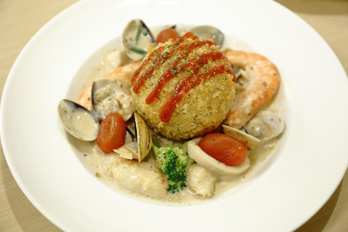 【食║永和】歪頭廚房～奔跑吧！毛寶貝！帶著狗狗一起吃飯/寵物友善餐廳