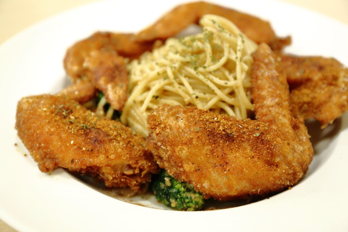 【食║永和】歪頭廚房～奔跑吧！毛寶貝！帶著狗狗一起吃飯/寵物友善餐廳