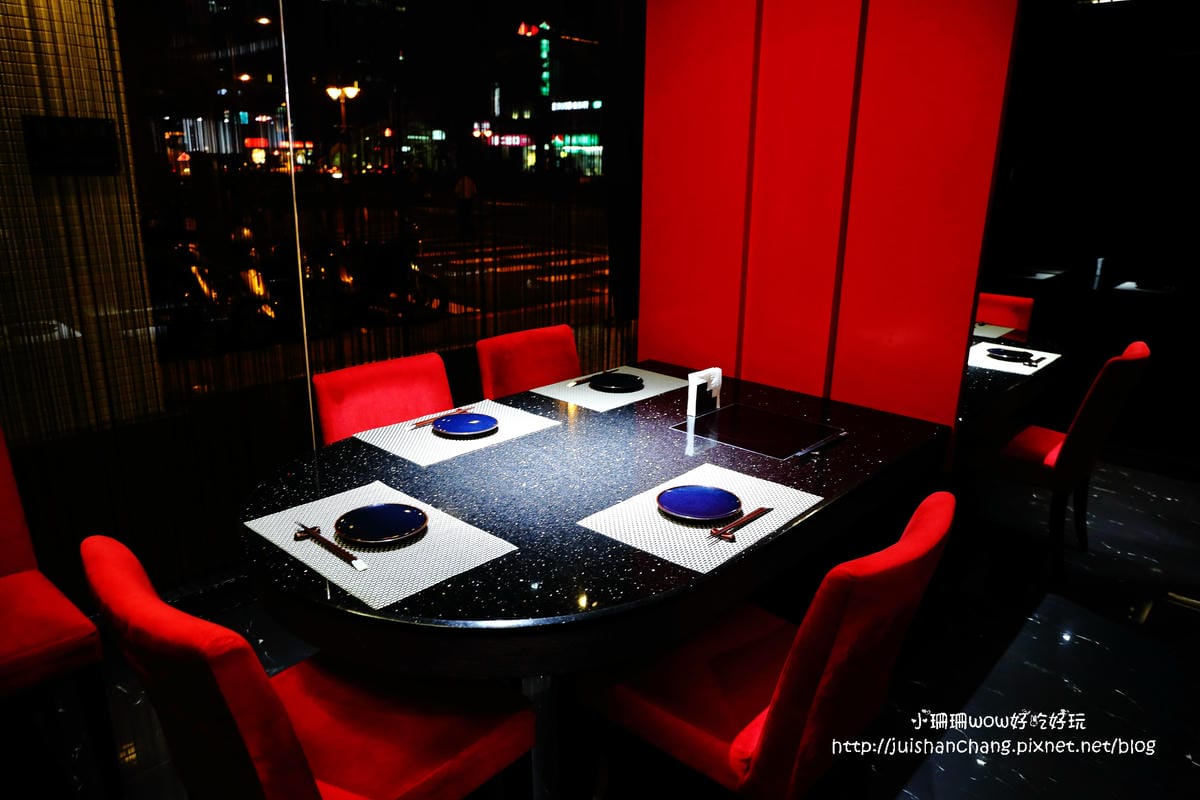 【食║台北】鼎膾。北海道毛蟹專賣店～我發誓，只要388的商業午餐就可以吃到澳洲和牛朴葉燒，霸氣食！