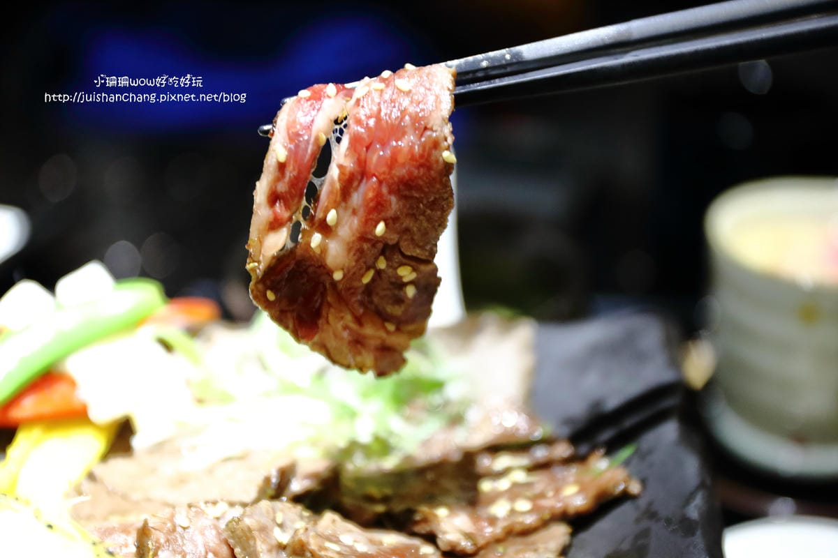 【食║台北】鼎膾。北海道毛蟹專賣店～我發誓，只要388的商業午餐就可以吃到澳洲和牛朴葉燒，霸氣食！