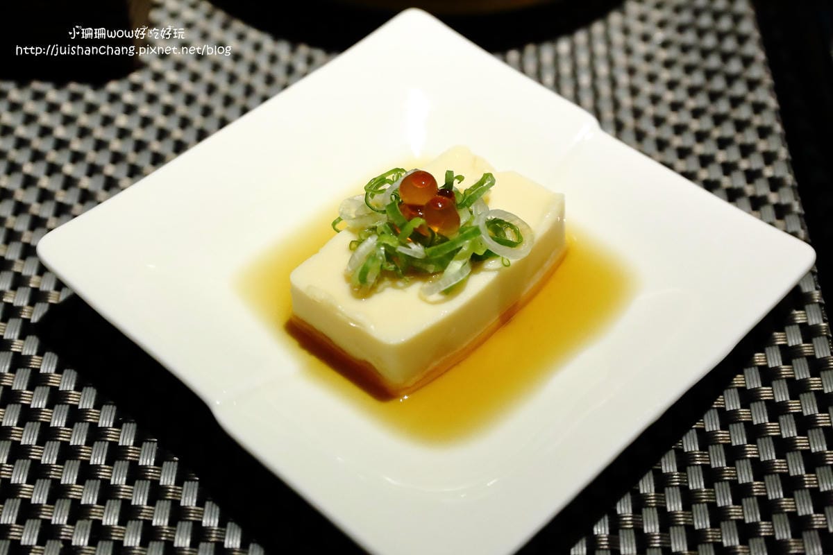 【食║台北】鼎膾。北海道毛蟹專賣店～我發誓，只要388的商業午餐就可以吃到澳洲和牛朴葉燒，霸氣食！