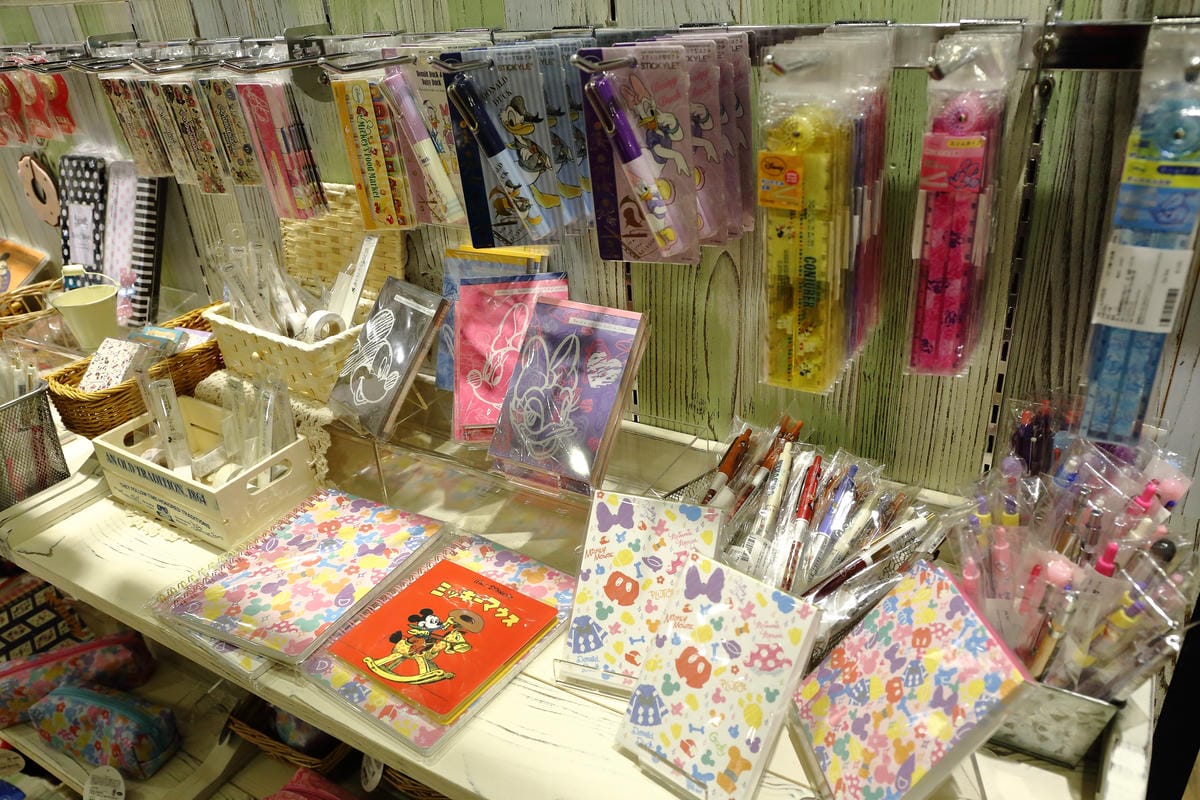 【購物║台北】全台首家迪士尼Zakka House新開幕！！！迪士尼粉絲們尖叫吧！！！(文末抽獎)