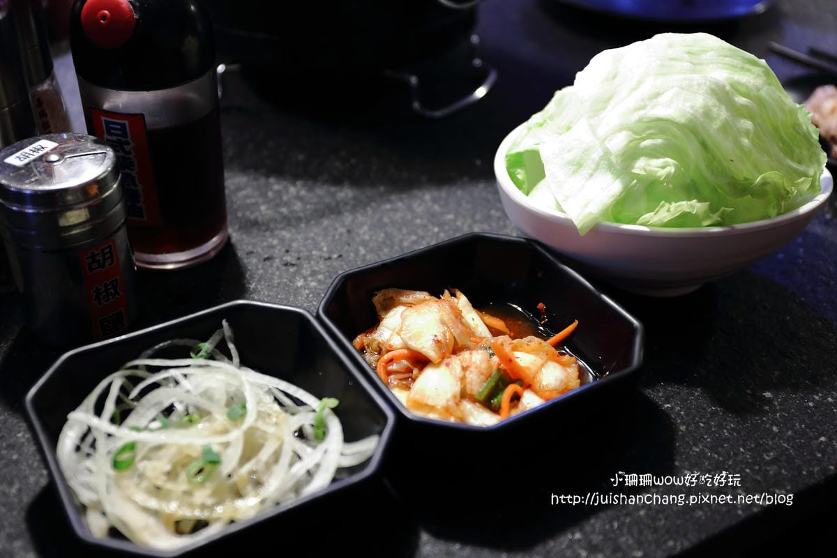 【食║中永和】燒惑日式炭火燒肉店～燒肉吃到飽，CP值超高！升級再免費招待一份產地直送巨無霸泰國蝦！