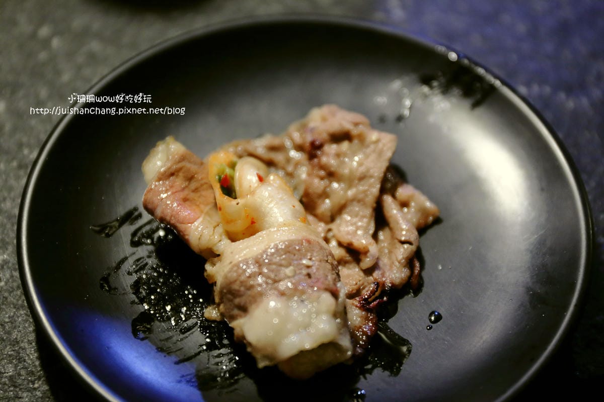 【食║中永和】燒惑日式炭火燒肉店～燒肉吃到飽，CP值超高！升級再免費招待一份產地直送巨無霸泰國蝦！