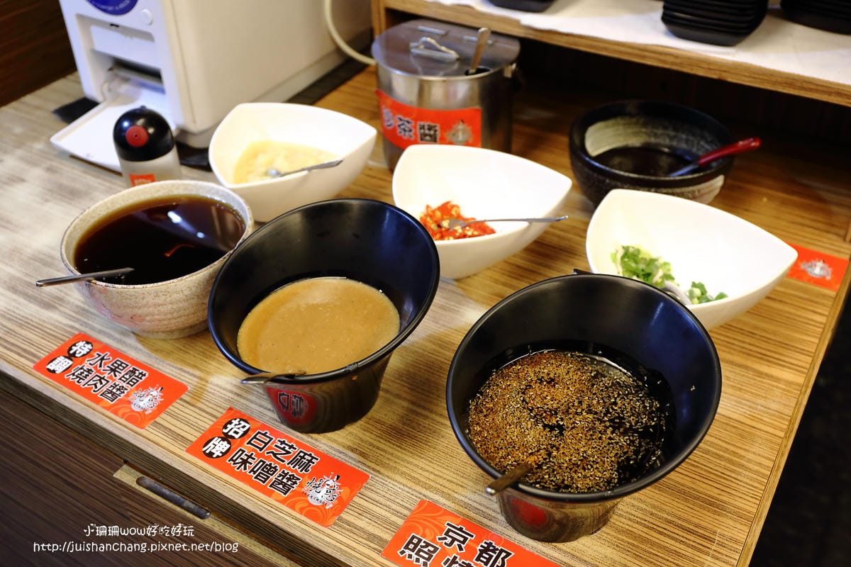 【食║中永和】燒惑日式炭火燒肉店～燒肉吃到飽，CP值超高！升級再免費招待一份產地直送巨無霸泰國蝦！