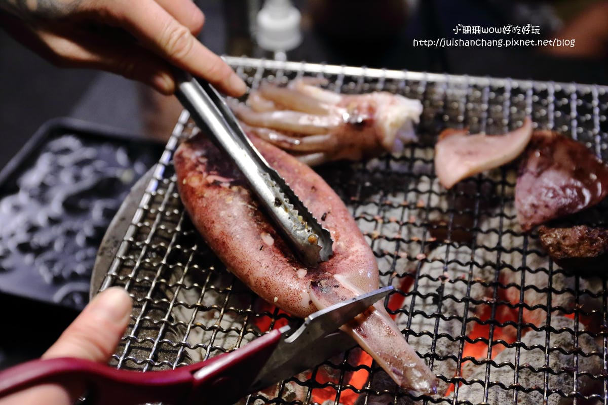 【食║中永和】燒惑日式炭火燒肉店～燒肉吃到飽，CP值超高！升級再免費招待一份產地直送巨無霸泰國蝦！
