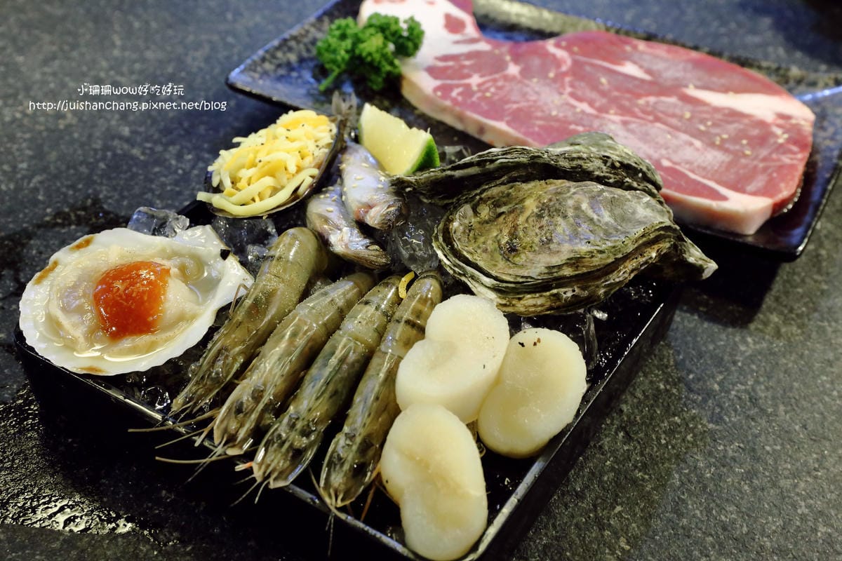 【食║中永和】燒惑日式炭火燒肉店～燒肉吃到飽，CP值超高！升級再免費招待一份產地直送巨無霸泰國蝦！