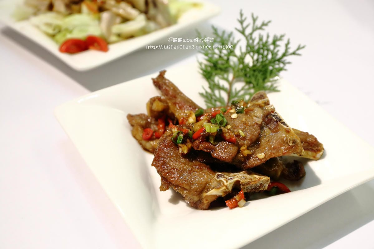 【食║三重】奇家新港式創作料理～新感覺の創作料理，一道道前所未見的新菜色，給你嶄新的視覺及味覺的感受