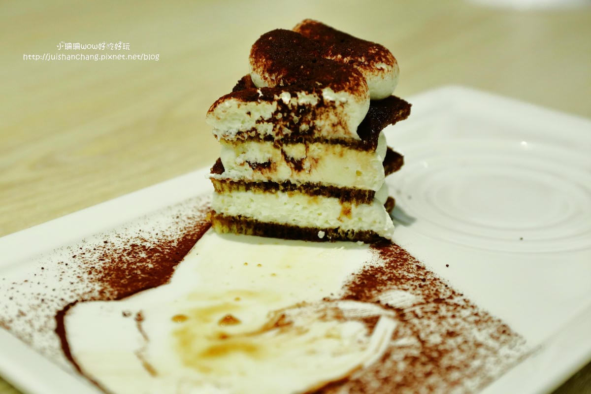 【食║台北】Monteur Café 夢甜屋～年輪蛋糕，風靡日本60年的甜點