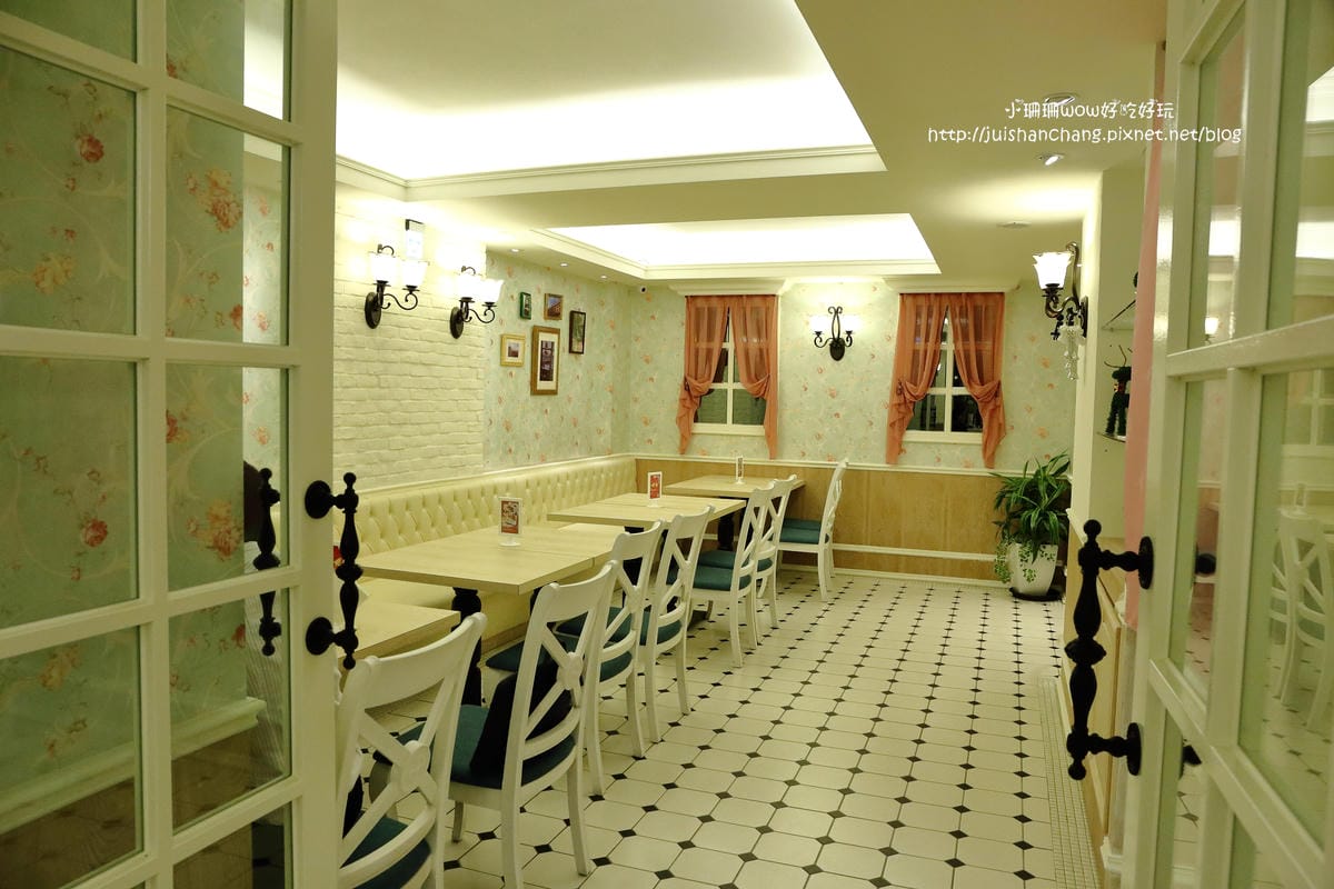 【食║台北】Monteur Café 夢甜屋～年輪蛋糕，風靡日本60年的甜點