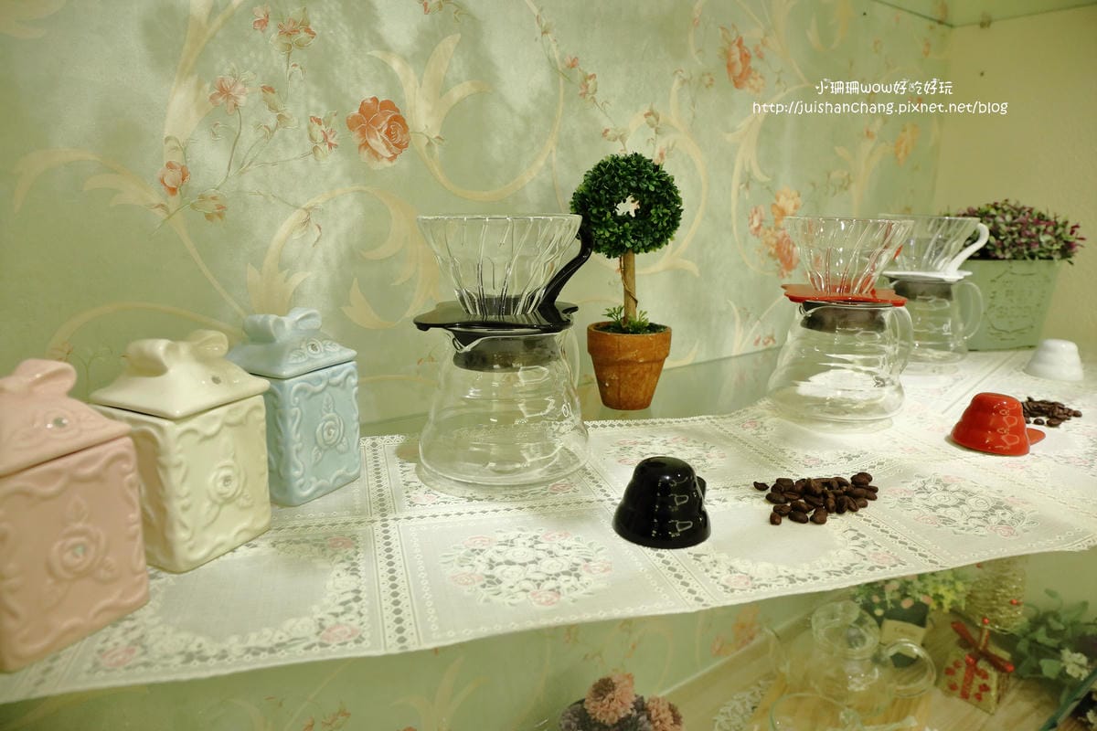 【食║台北】Monteur Café 夢甜屋～年輪蛋糕，風靡日本60年的甜點