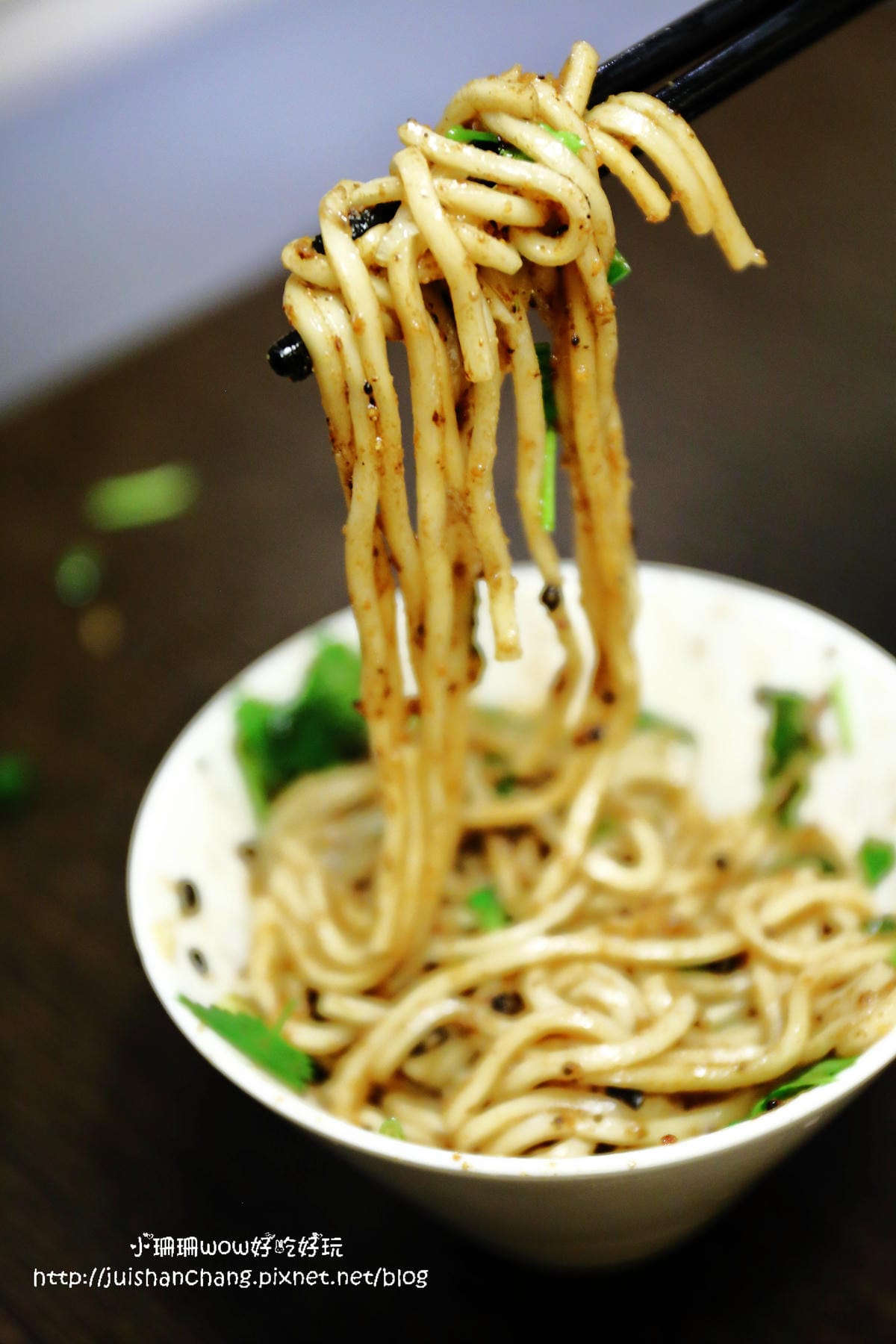 【食║台北】九寨十鍋四川麻辣鍋～溫潤不嗆喉，匈牙利國寶曼加利札豬必點，比牛還好吃