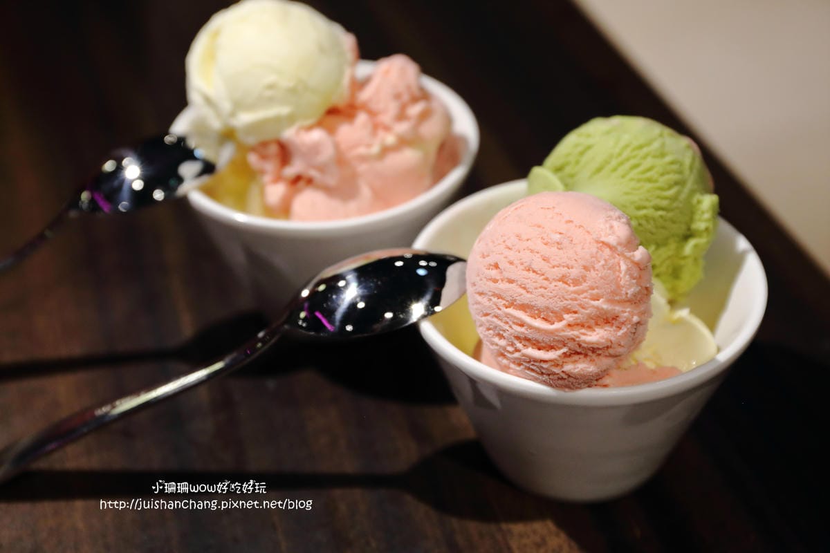 【食║台北】潮坊港式飲茶自助百匯（微風店）～高雄大八的美食正式進駐台北囉！平價港式料理吃到飽。傳統蒸籠推車。各類佳餚一次滿足！