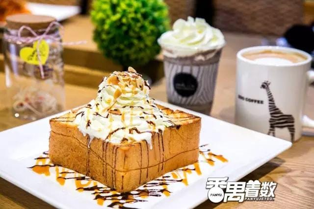 【食║台北】「善良的男人」咖啡廳 ZOO COFFEE～韓國人氣咖啡館台灣一號店！都市叢林，動物們陪你一起喝咖啡